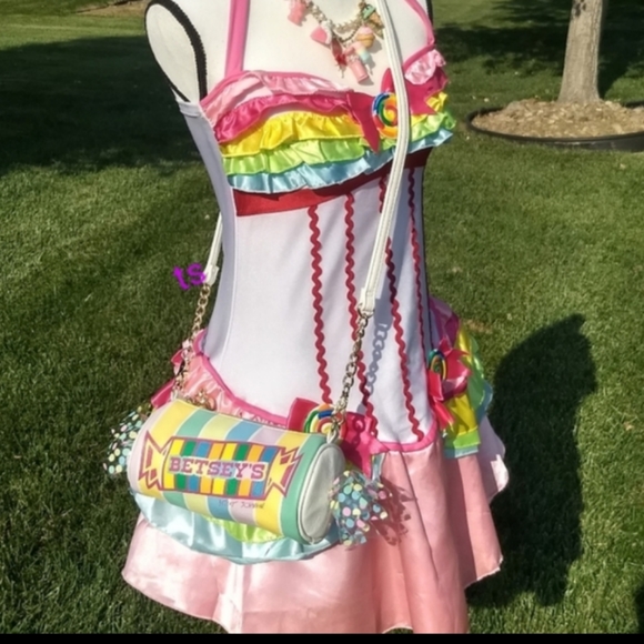 SMARTIES SOLD Betsey Johnson Smarties Gumball Machine Candy Wrapper Bundle - Picture 11 of 16